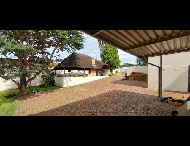 3 BEDROOM HOUSE FOR SALE IN PRIMROSE